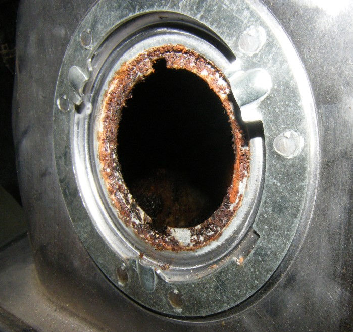 Attached picture Fuel Inlet.jpg